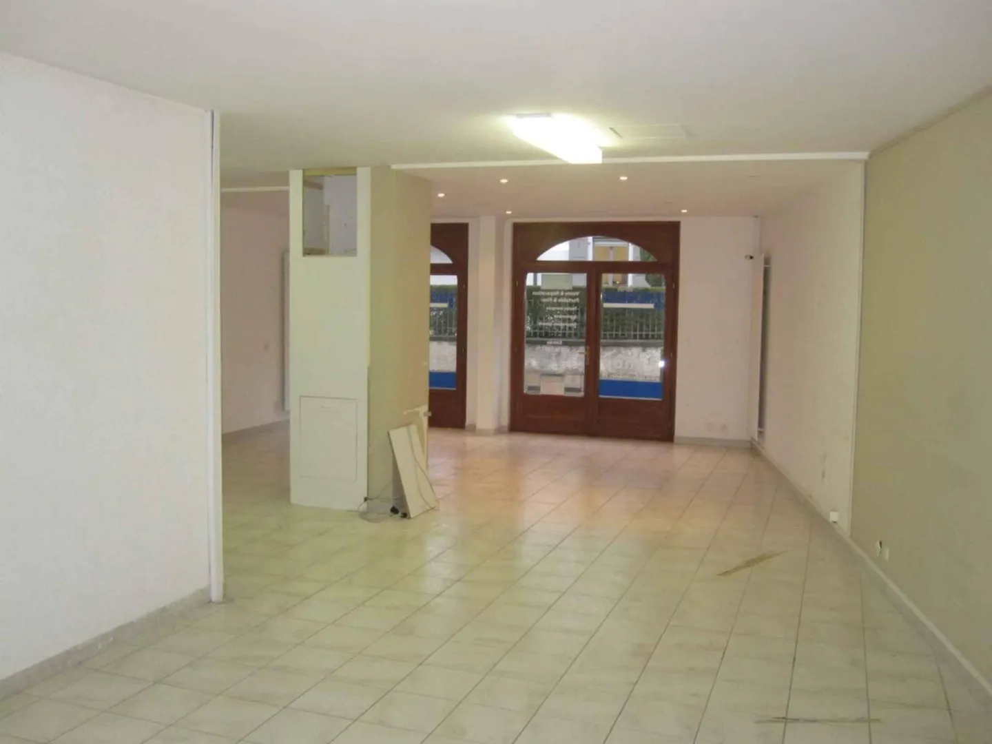 Arcade 2 rooms - Photo 2 of 5