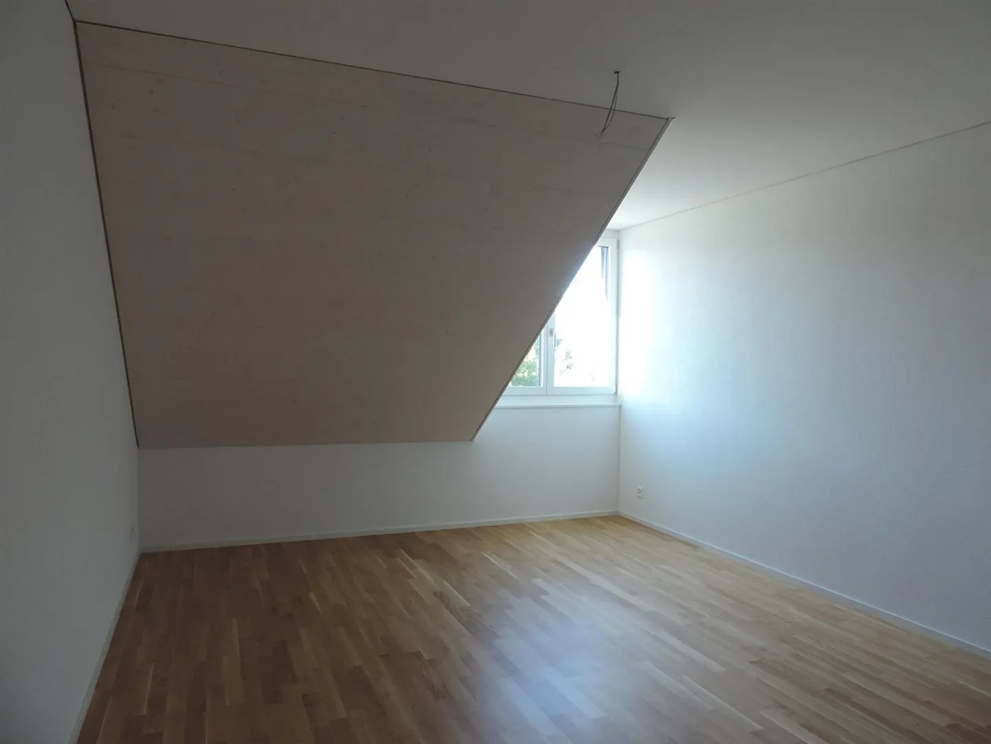 Geräumige Dachgeschosswohnung in Dulliken - Foto 9 von 13