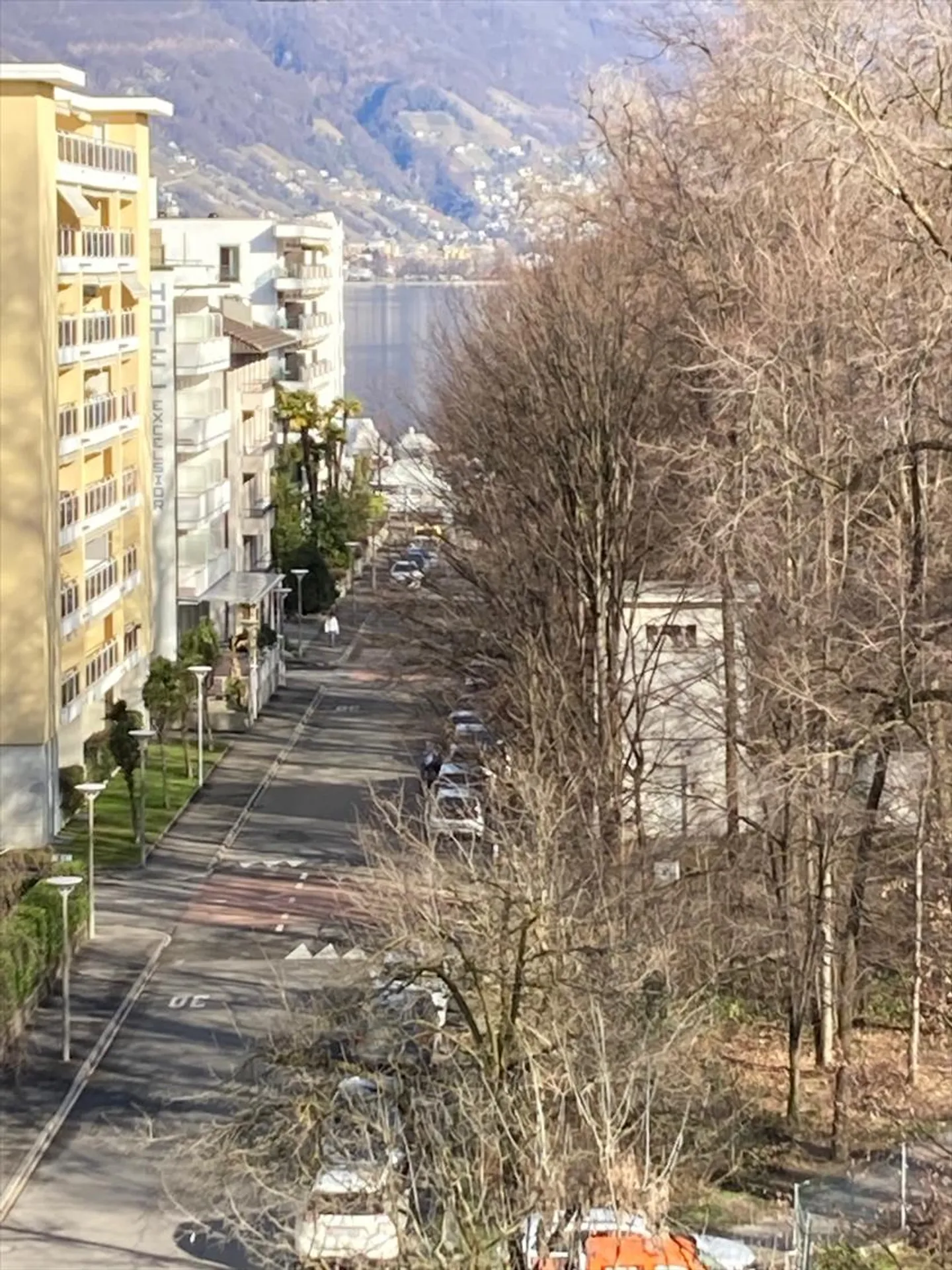 Appartement lumineux avec vue sur le lac - Photo 10 sur 10