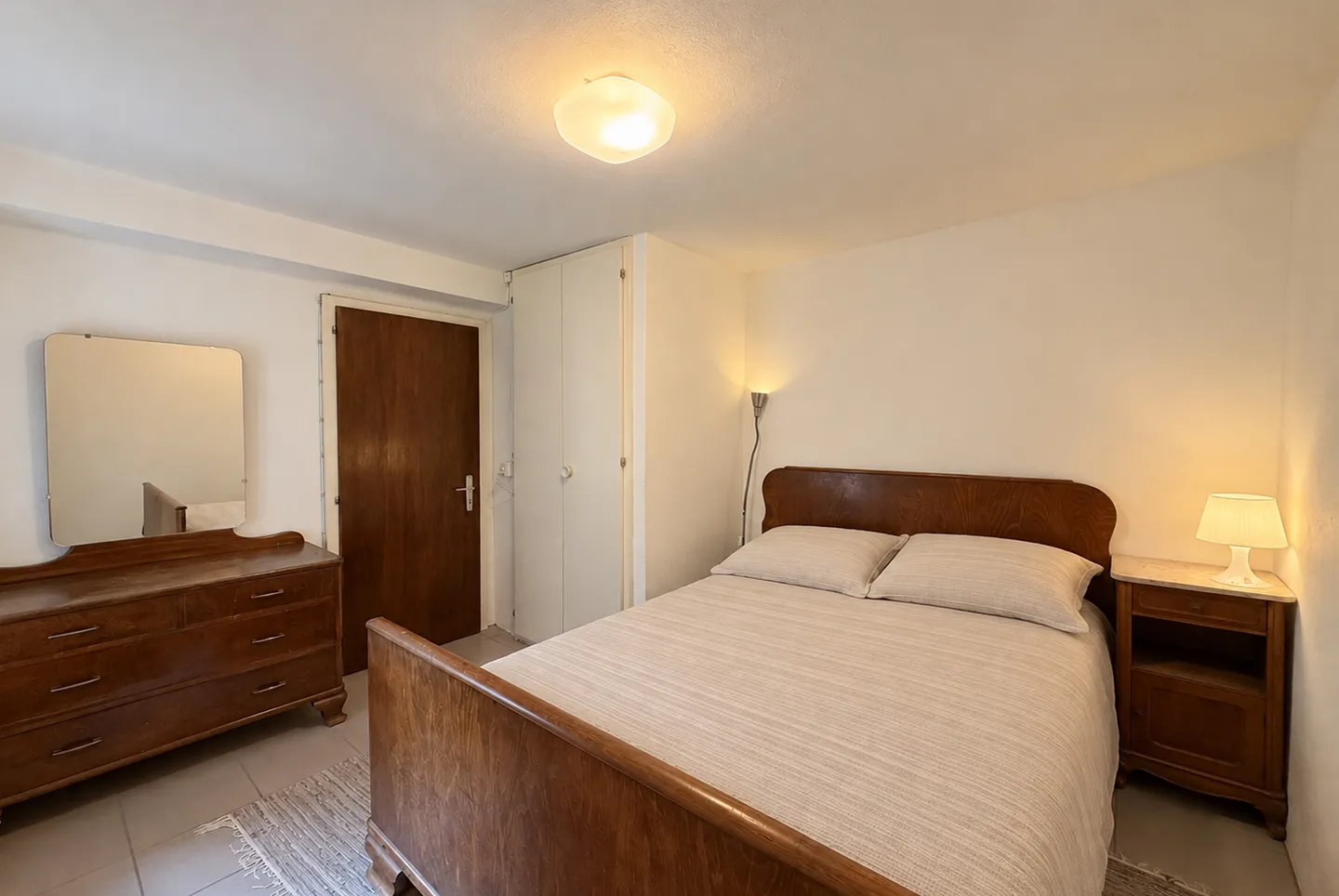 MAISON SPACIEUSE ET CARACTÉRISTIQUE DE 6,5 PIÈCES À CADRO - Photo 11 sur 13