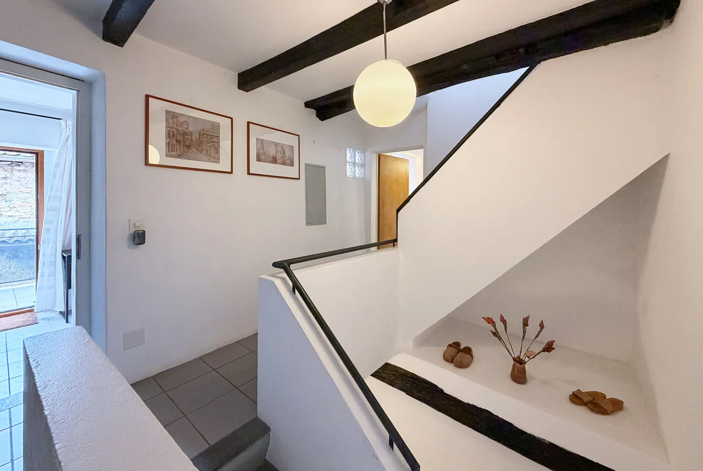 MAISON SPACIEUSE ET CARACTÉRISTIQUE DE 6,5 PIÈCES À CADRO - Photo 13 sur 13