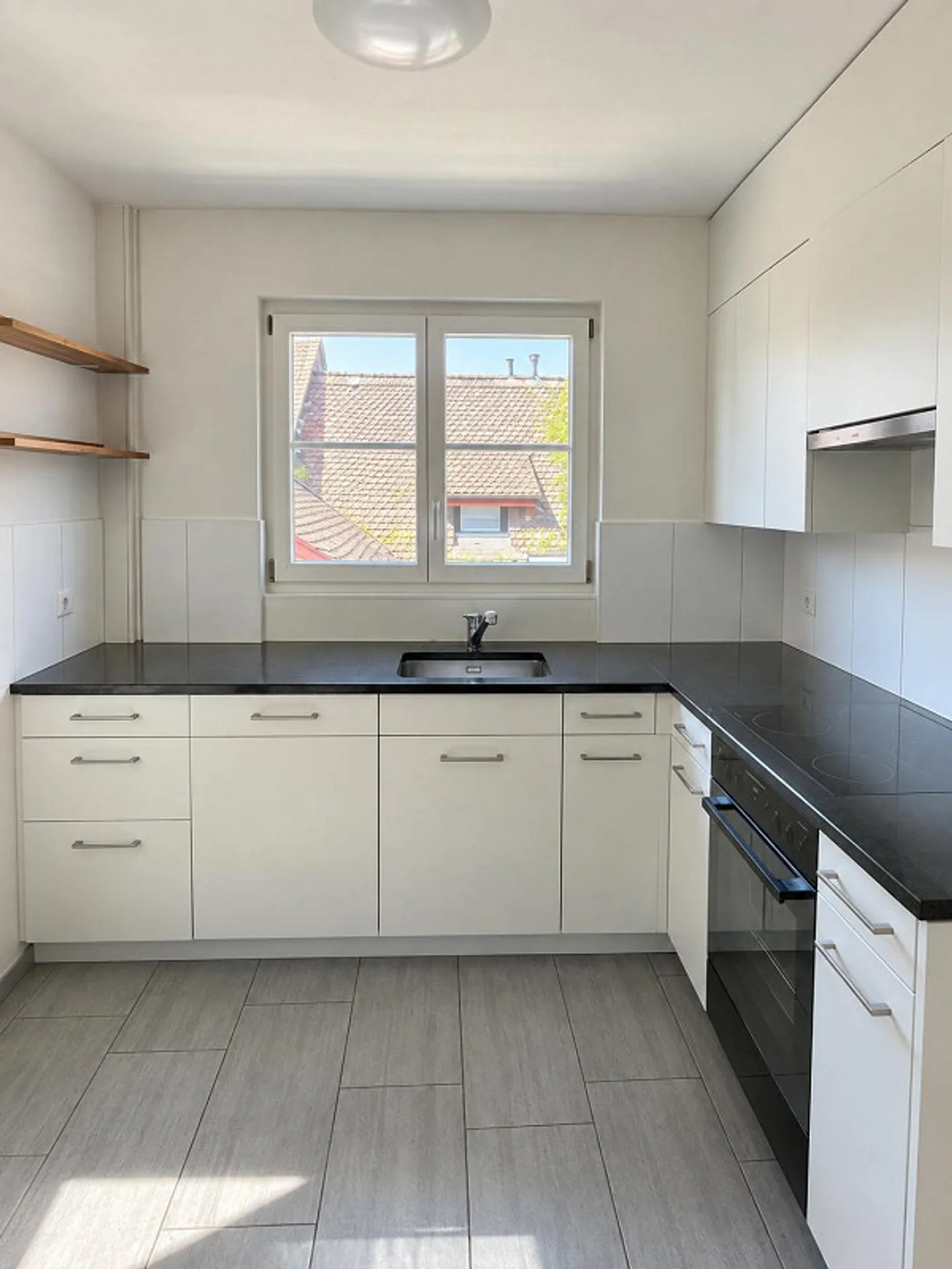 Charmante Wohnung mit Munotblick - Foto 3 von 8