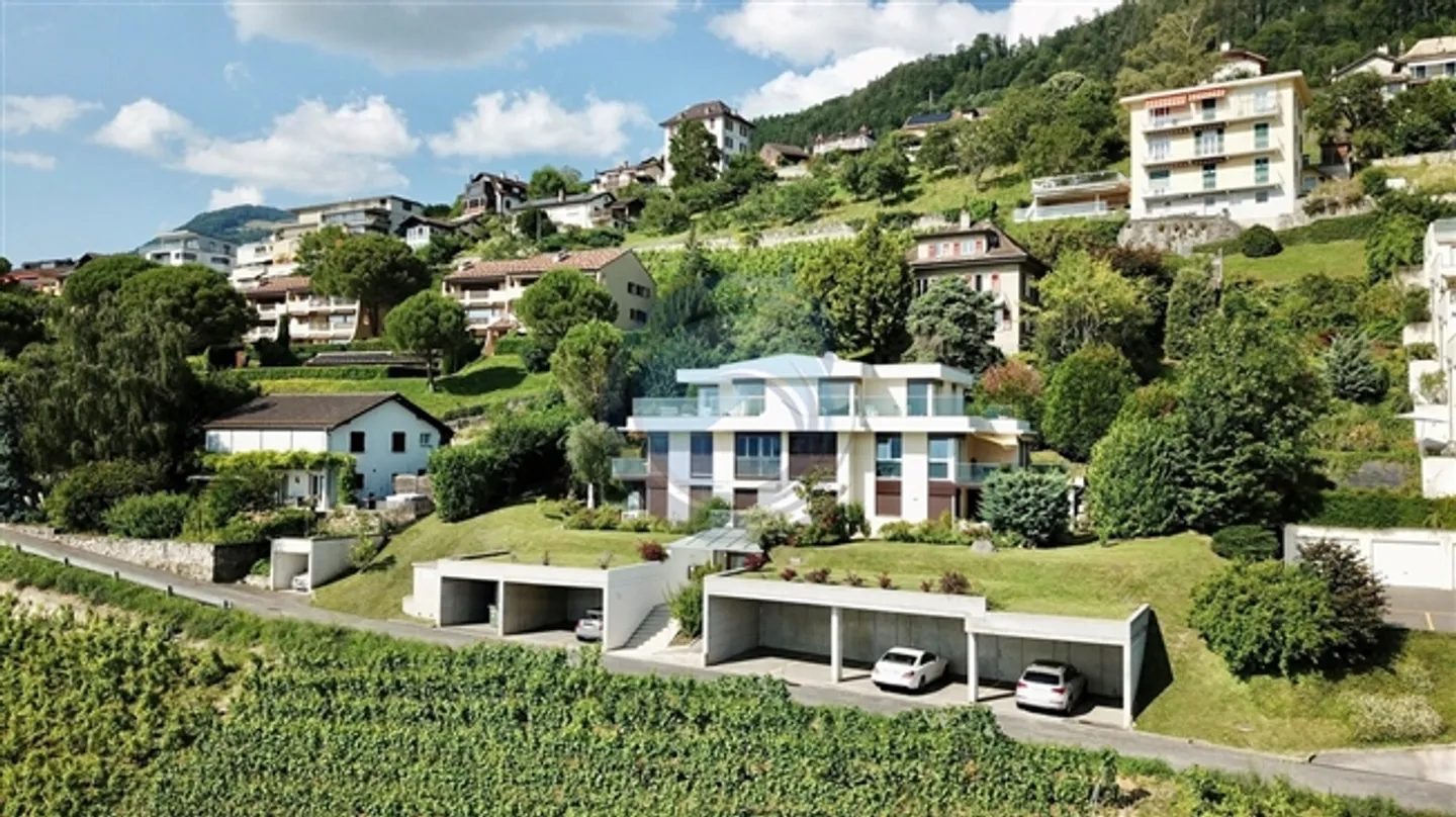 «PRÄCHTIGES 4.5 ZIMMER PENTHOUSE MIT PANORAMABLICK AUF DEN SEE» - Foto 1 von 10