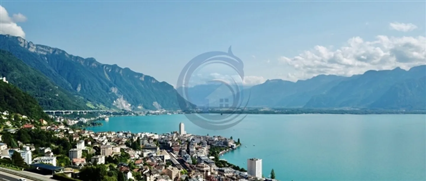 «PRÄCHTIGES 4.5 ZIMMER PENTHOUSE MIT PANORAMABLICK AUF DEN SEE» - Foto 2 von 10