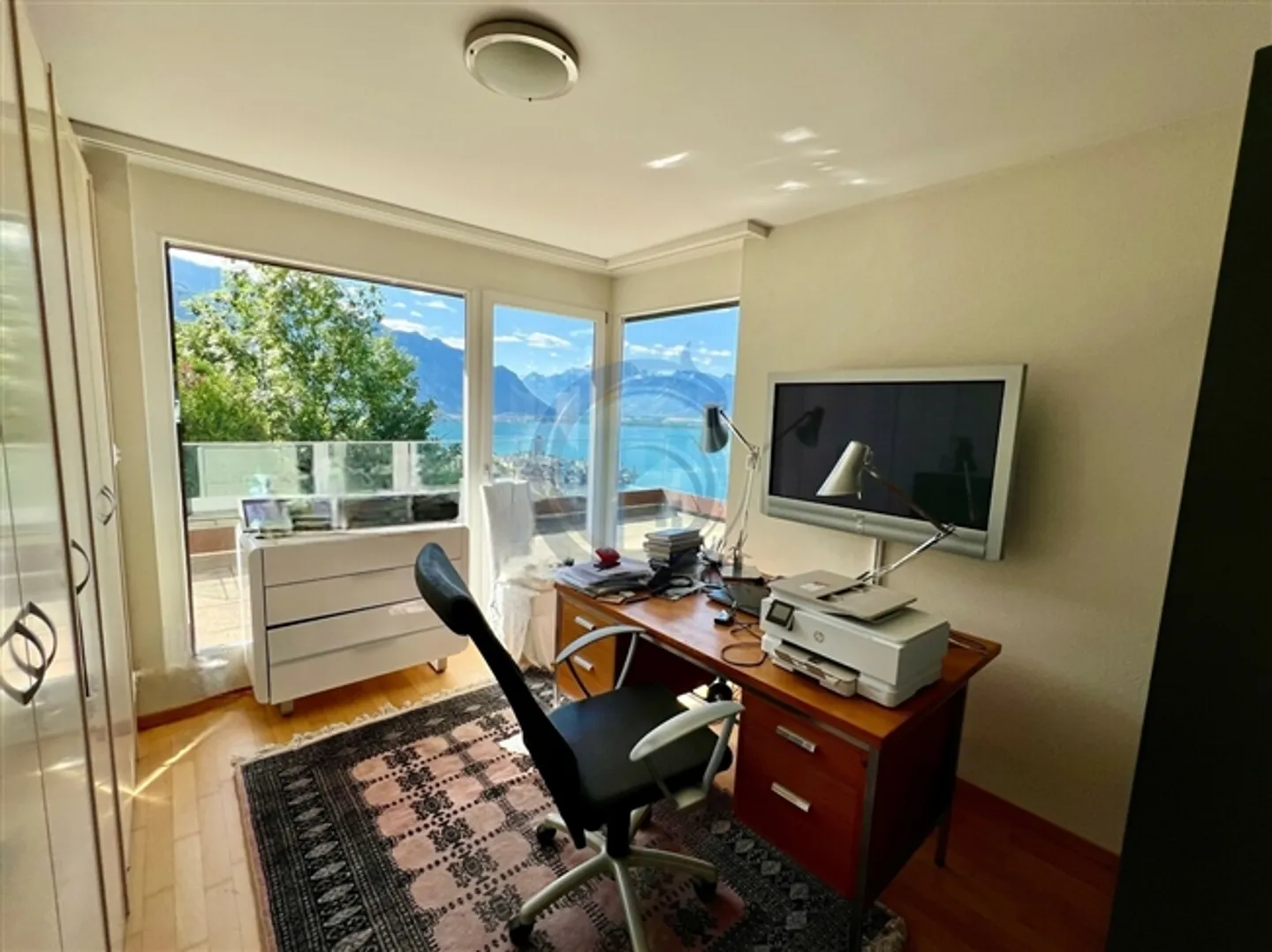 «PRÄCHTIGES 4.5 ZIMMER PENTHOUSE MIT PANORAMABLICK AUF DEN SEE» - Foto 7 von 10