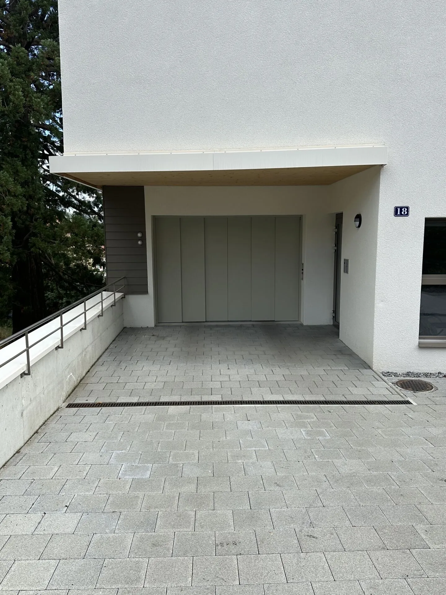 La Chaux-de-Fonds - Grande attico di 3,5 locali - Foto 17 di 23