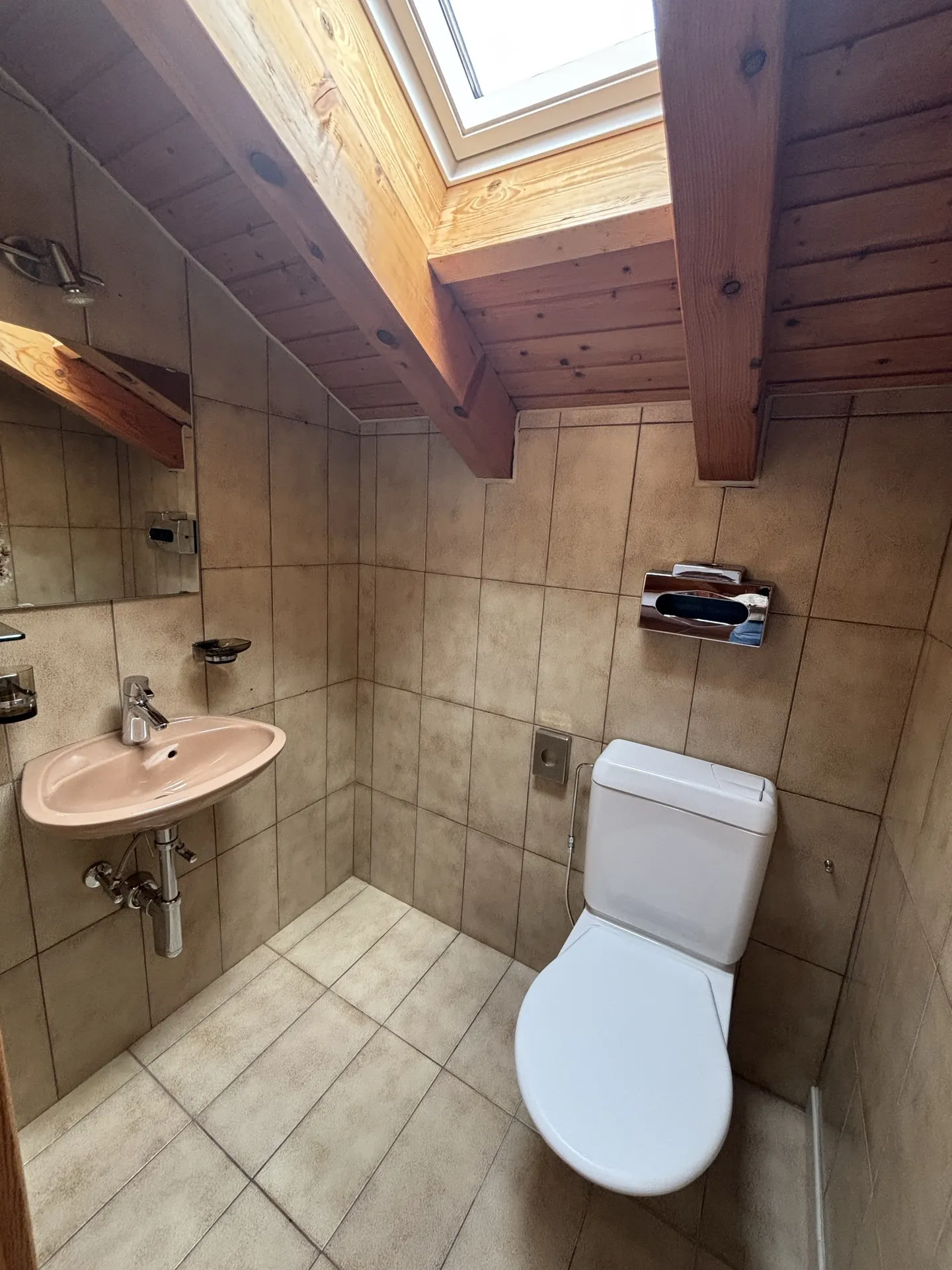 Wohnen an zentraler Lage - ein Nettomietzins geschenkt - Foto 5 von 11