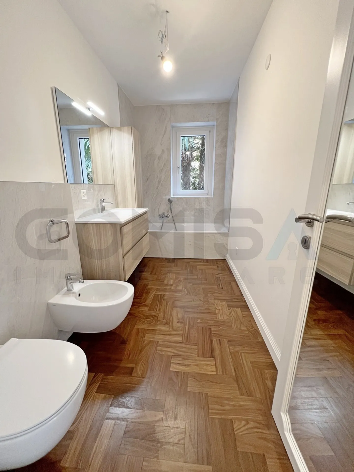 Apartment for rent - Photo 8 of 14