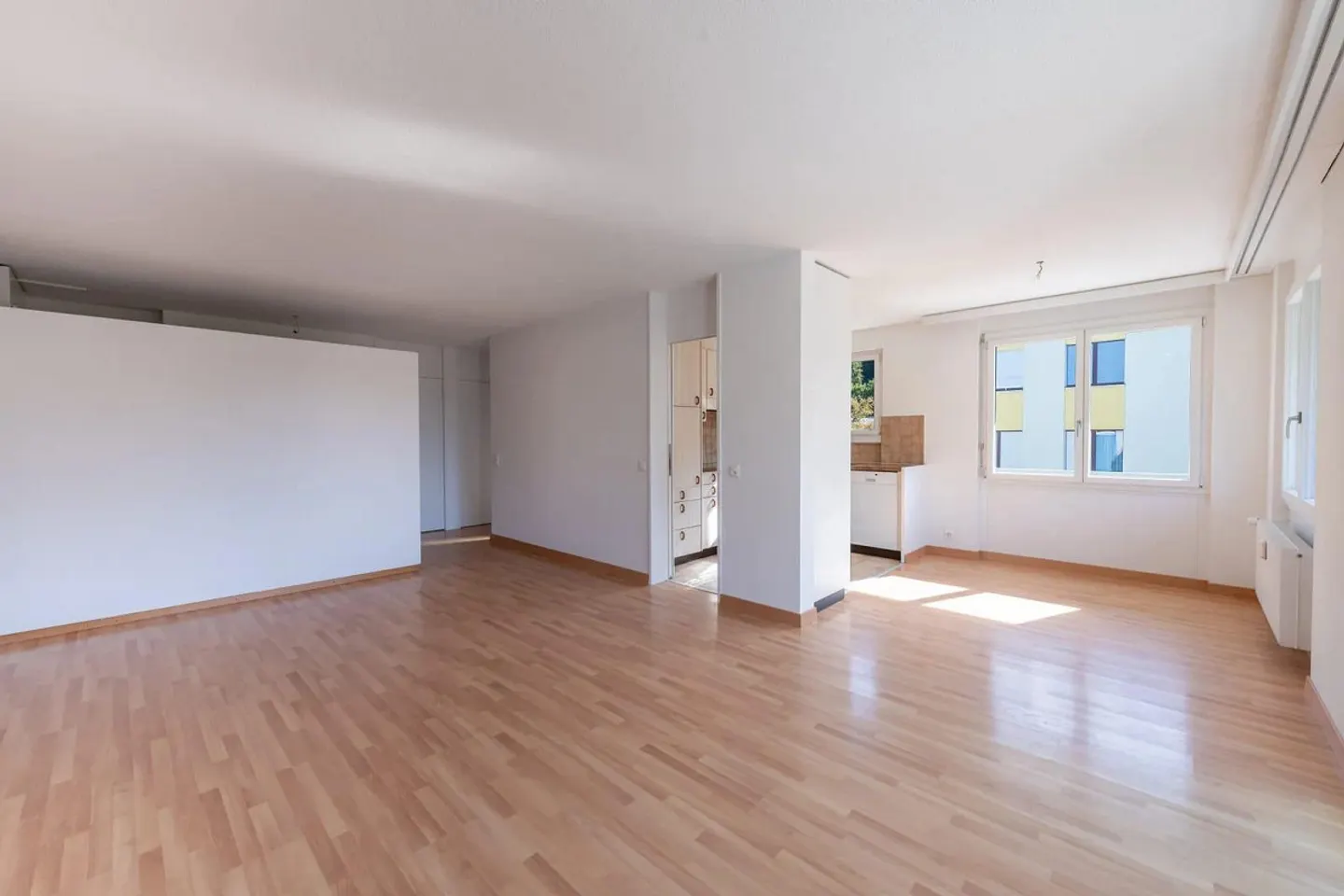 Vivere sopra i tetti di Kehrsatz: Luminoso appartamento di 5,5 locali con B... - Foto 2 di 13