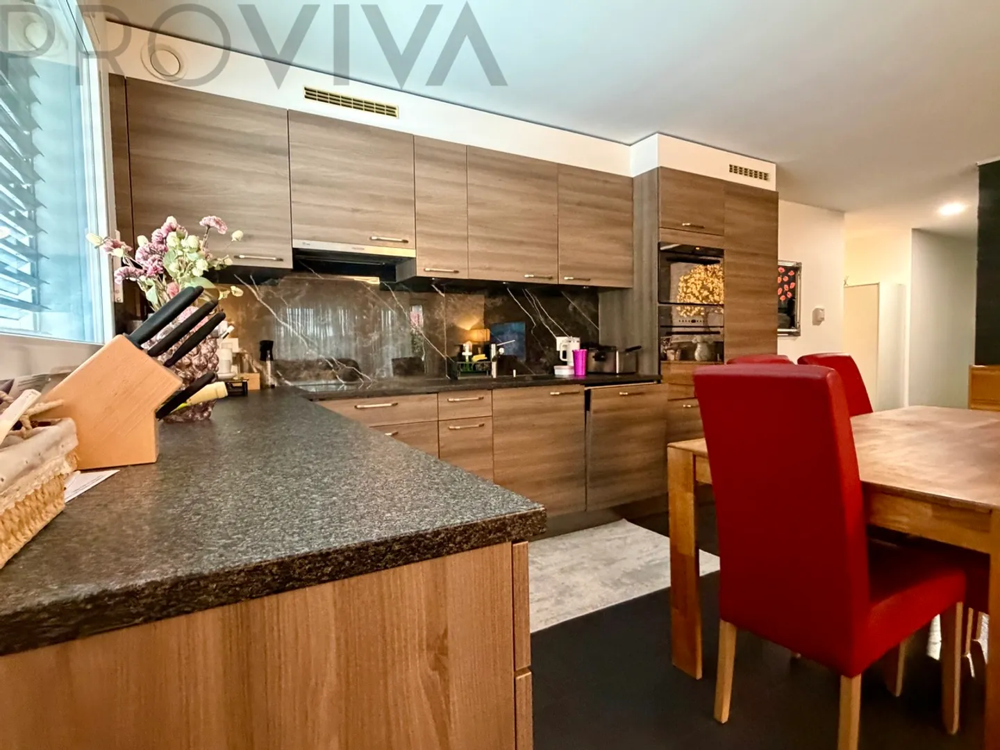 Rendement locatif immédiat - Chauffage urbain et excellente connexion - Photo 2 sur 6