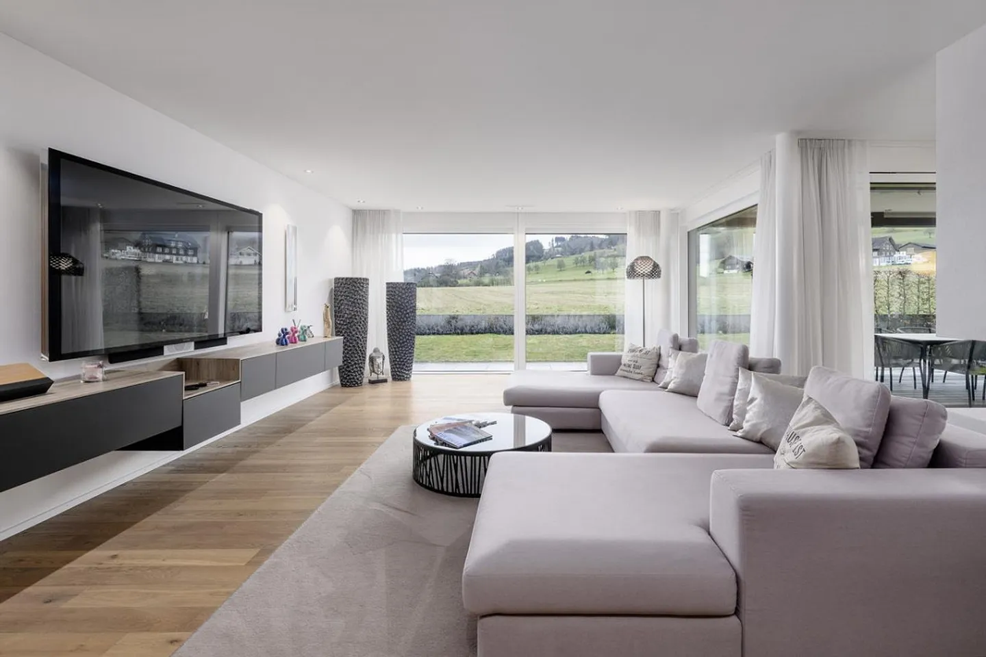 The Podium | AG - Photo 2 of 12