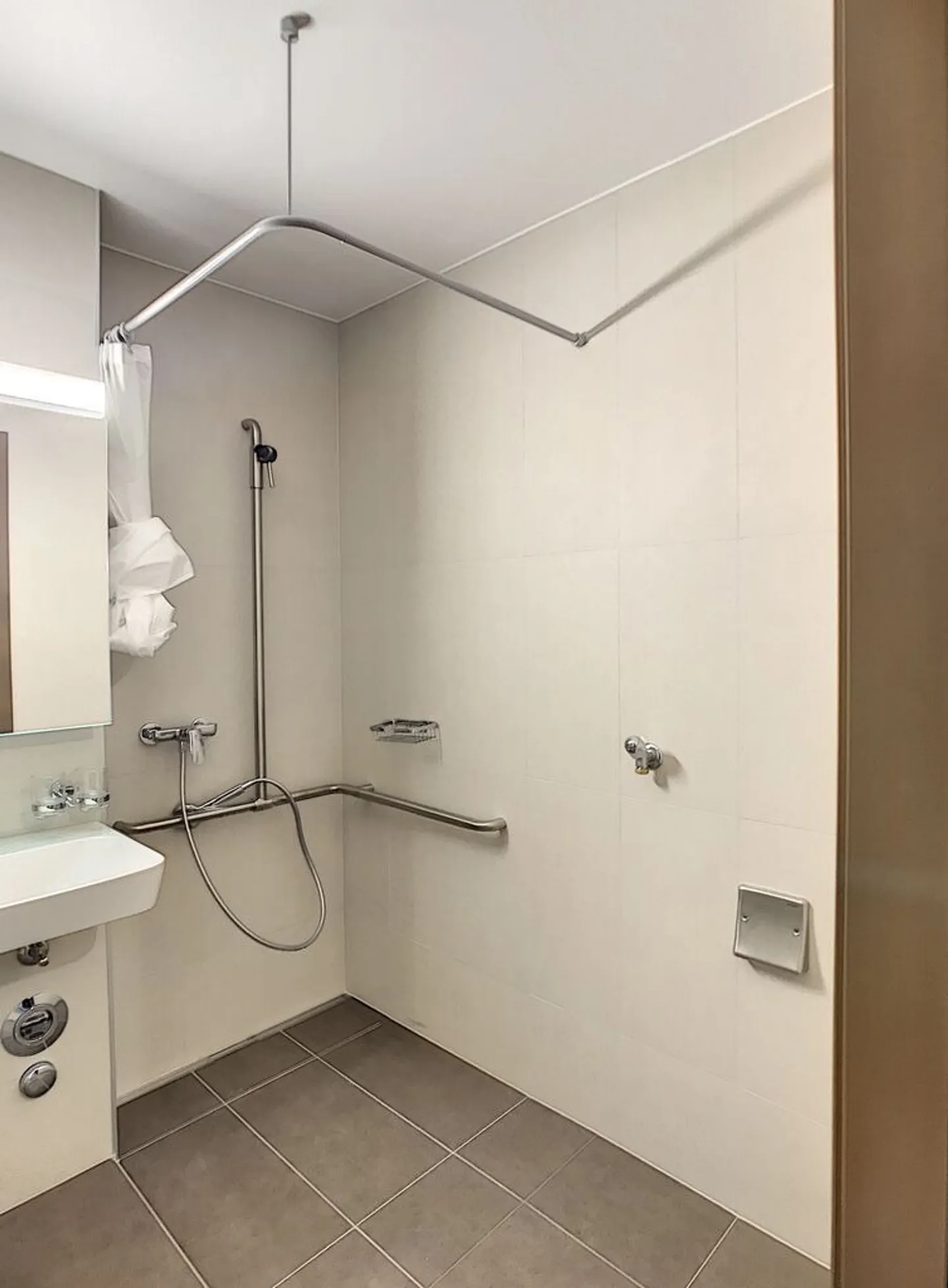 Appartamento in affitto - Foto 7 di 8