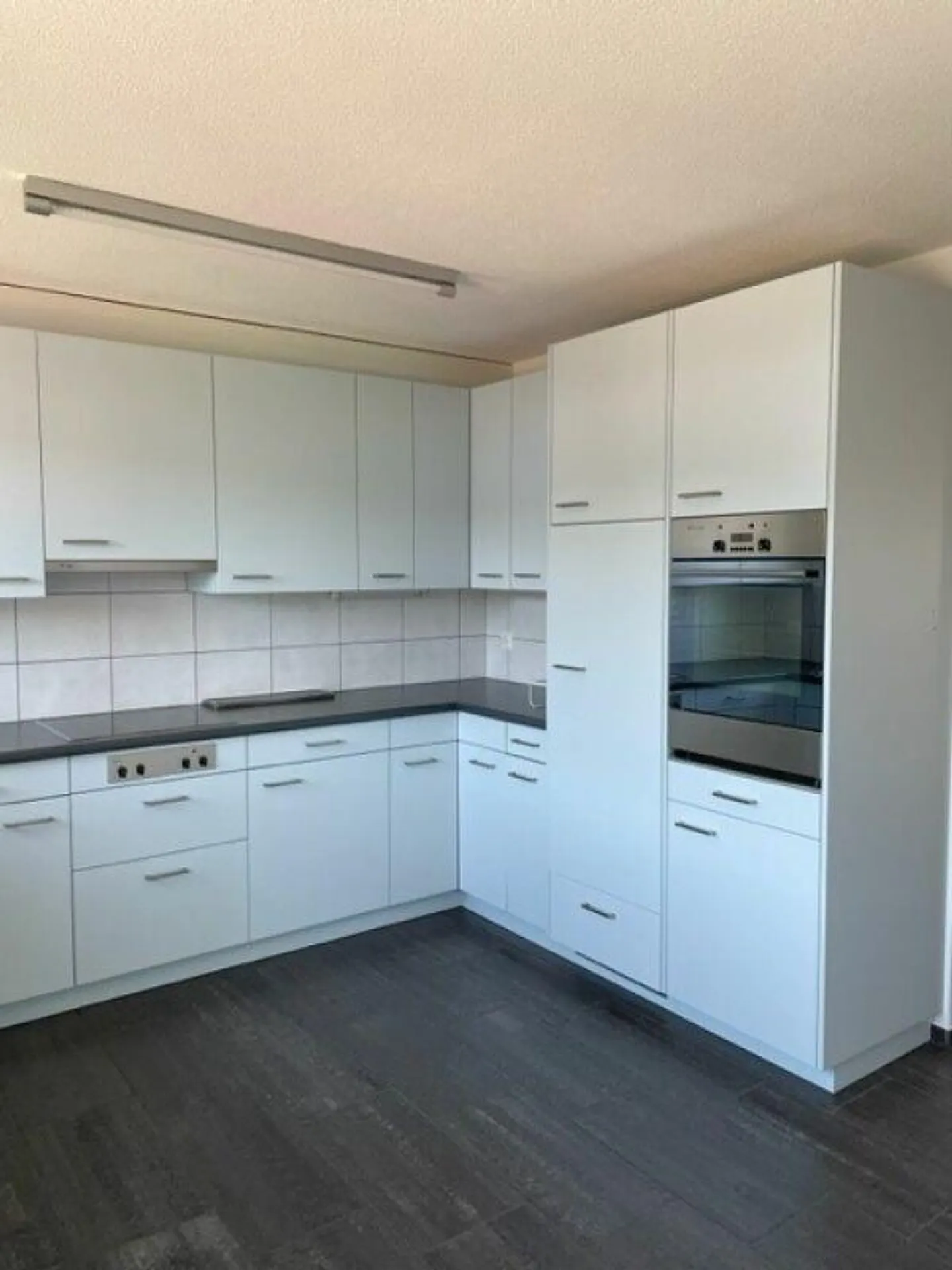 3.5-room apartment in a central location - Photo 3 of 8