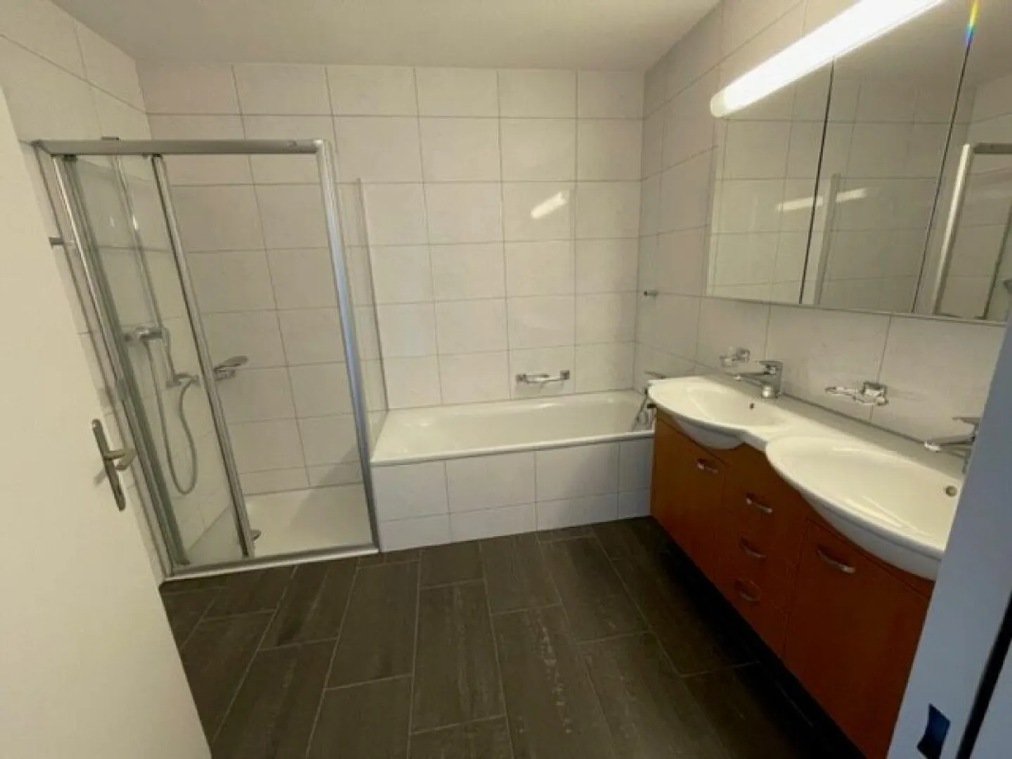 3.5-room apartment in a central location - Photo 7 of 8