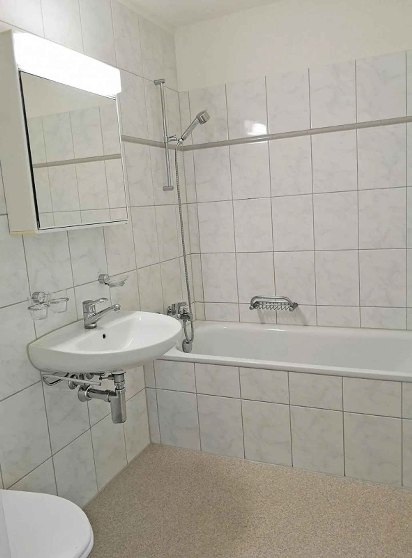 Zentral gelegene Familienwohnung - Foto 8 von 9