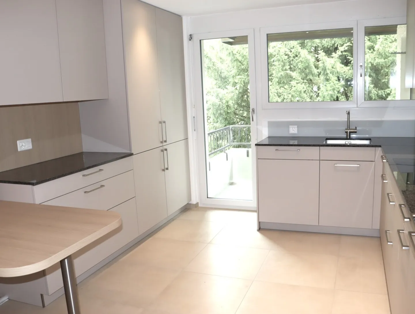 Appartamento spazioso nel quartiere familiare di Rotmonten - Foto 7 di 10