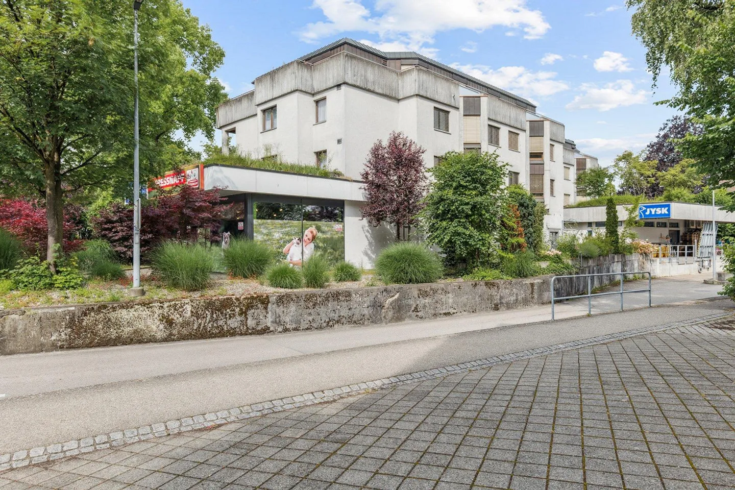 Appartement attrayant avec balcon - Photo 1 sur 10