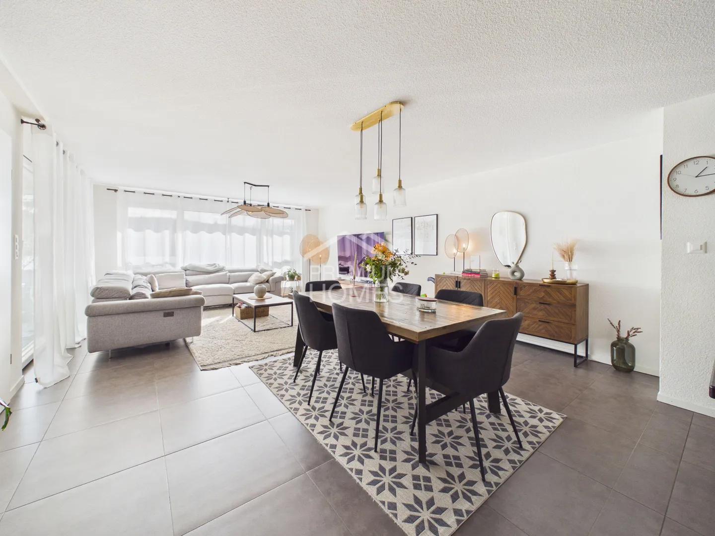 Duplex Contemporaneo Vicino al Lago - Foto 4 di 13