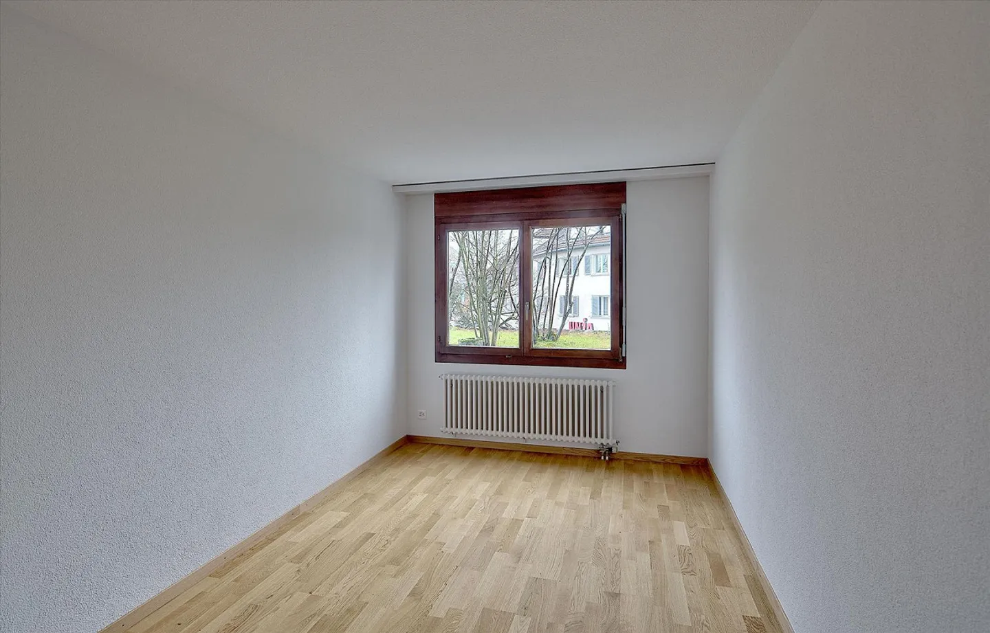 Appartement attrayant avec balcon - Photo 7 sur 10