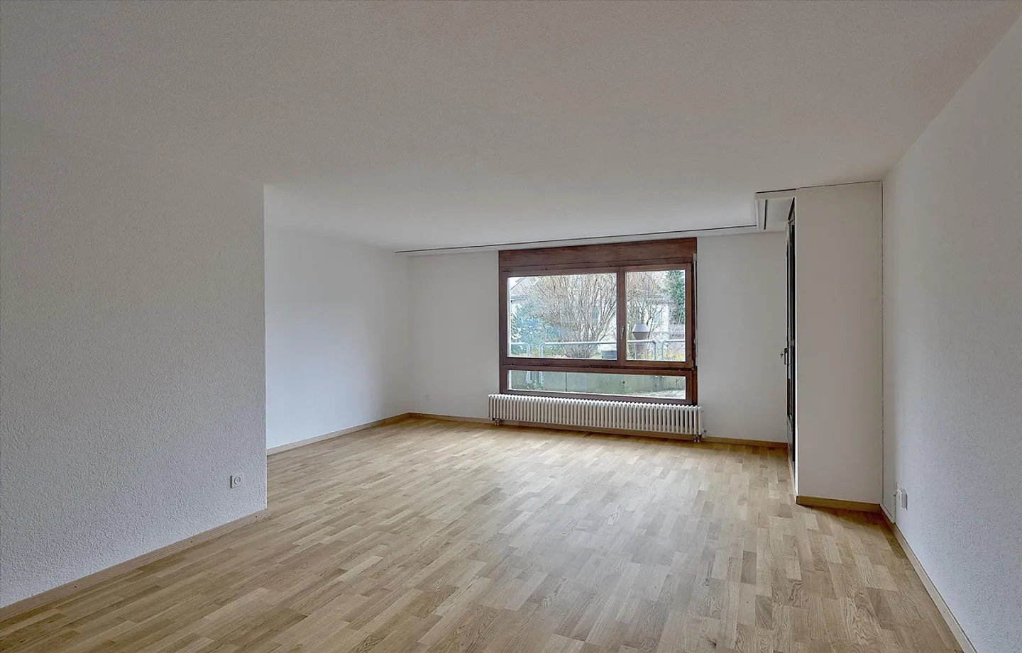 Appartement attrayant avec balcon - Photo 2 sur 10