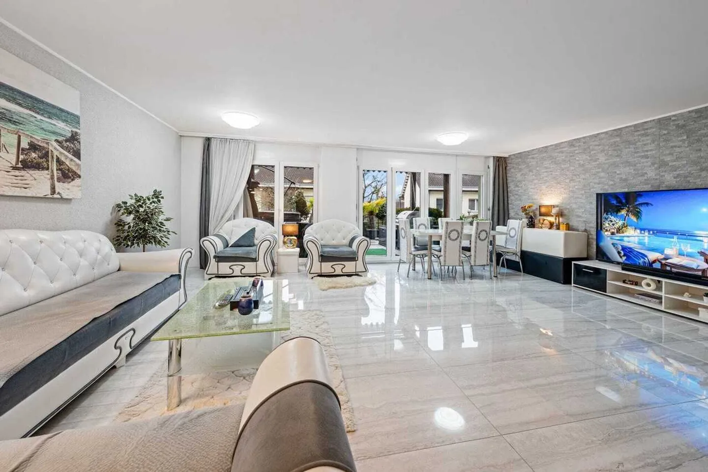 Greppen : Appartement de 5,5 pièces au rez-de-chaussée avec terrasse de 35 m² à vendre - Photo 3 sur 13