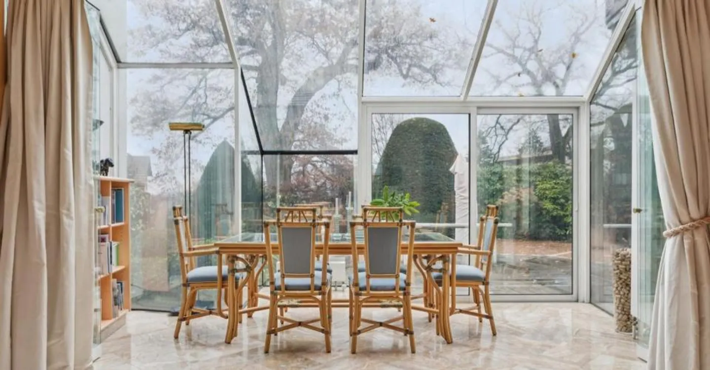 Maison Jumelée Élégante - Photo 3 sur 9