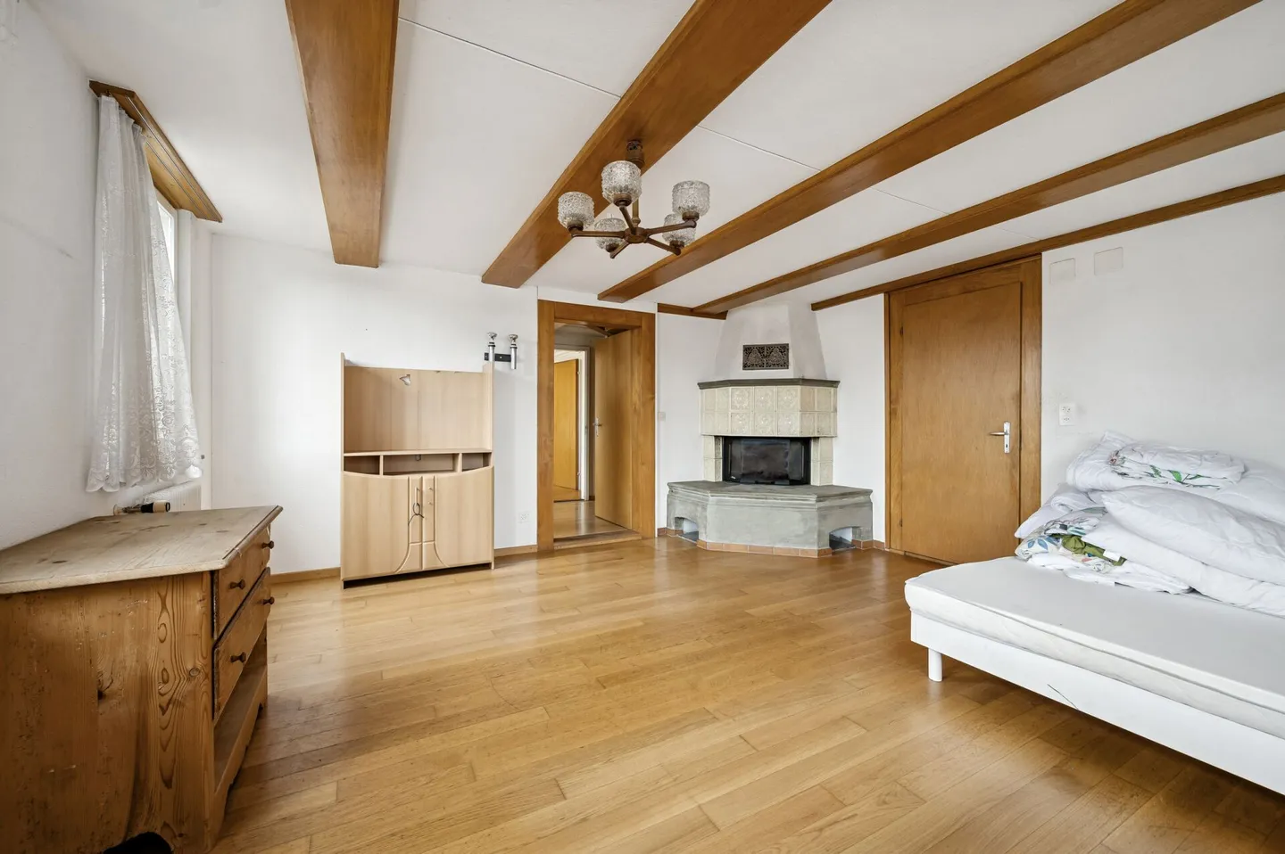 Fattoria con spazio abitativo, sezione economica e potenziale di sviluppo - Foto 4 di 14