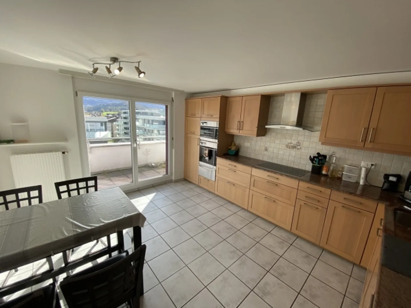 „Wunderschöne Penthouse-Wohnung mit 6 Zimmern und 192 m2 mit privatem Aufzug.“ - Foto 2 von 20