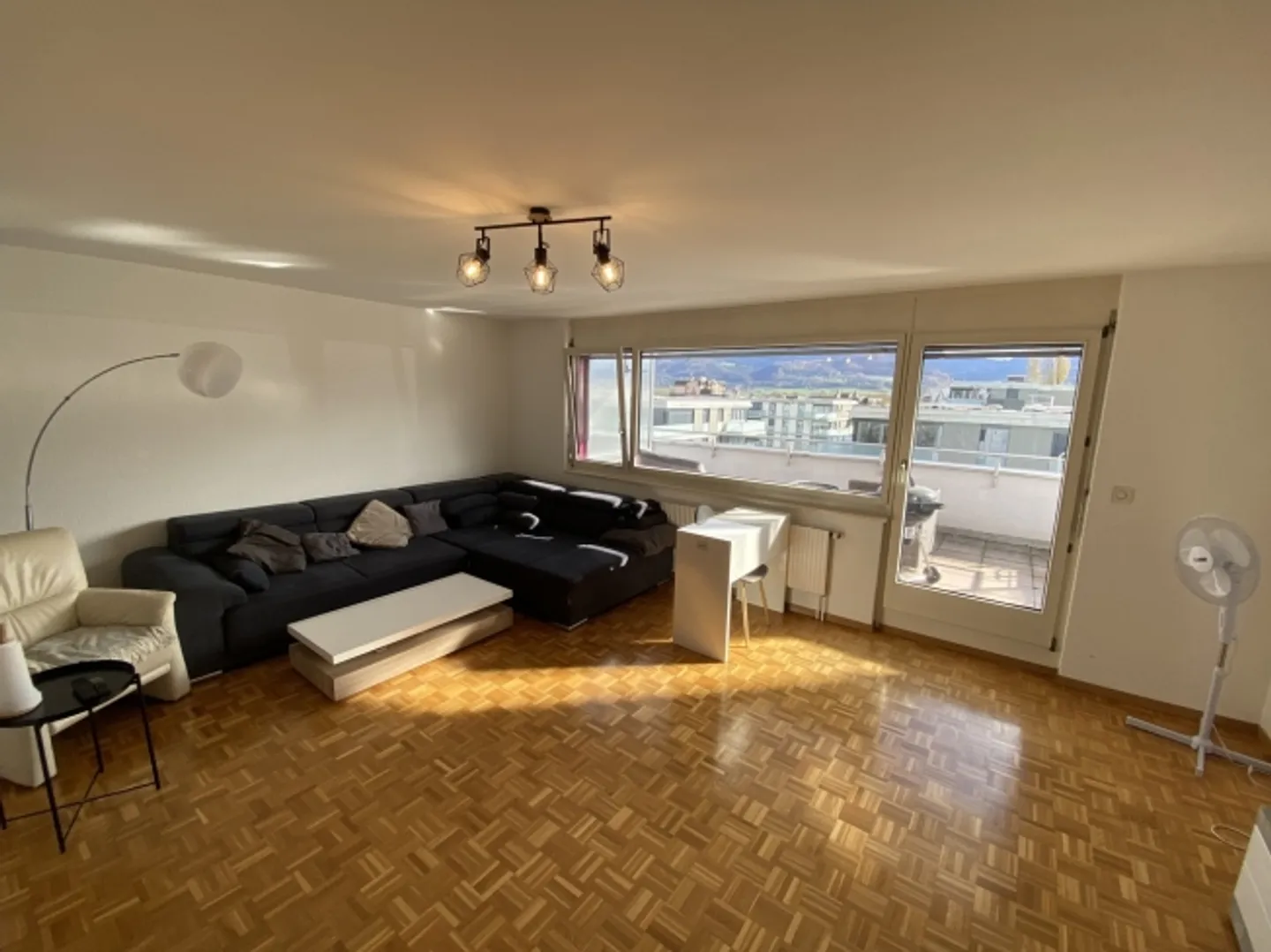 „Wunderschöne Penthouse-Wohnung mit 6 Zimmern und 192 m2 mit privatem Aufzug.“ - Foto 6 von 20