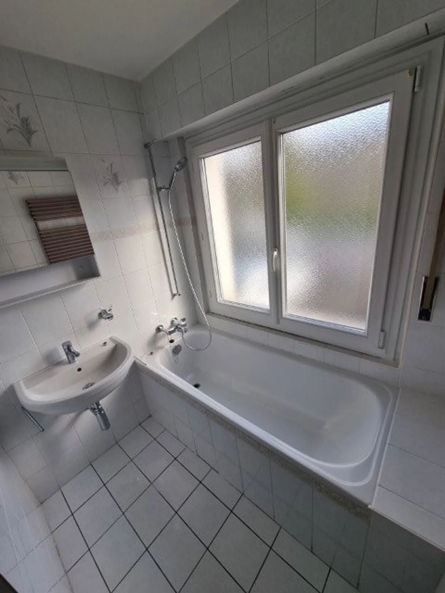Bel Appartement avec Balcon - Photo 3 sur 5
