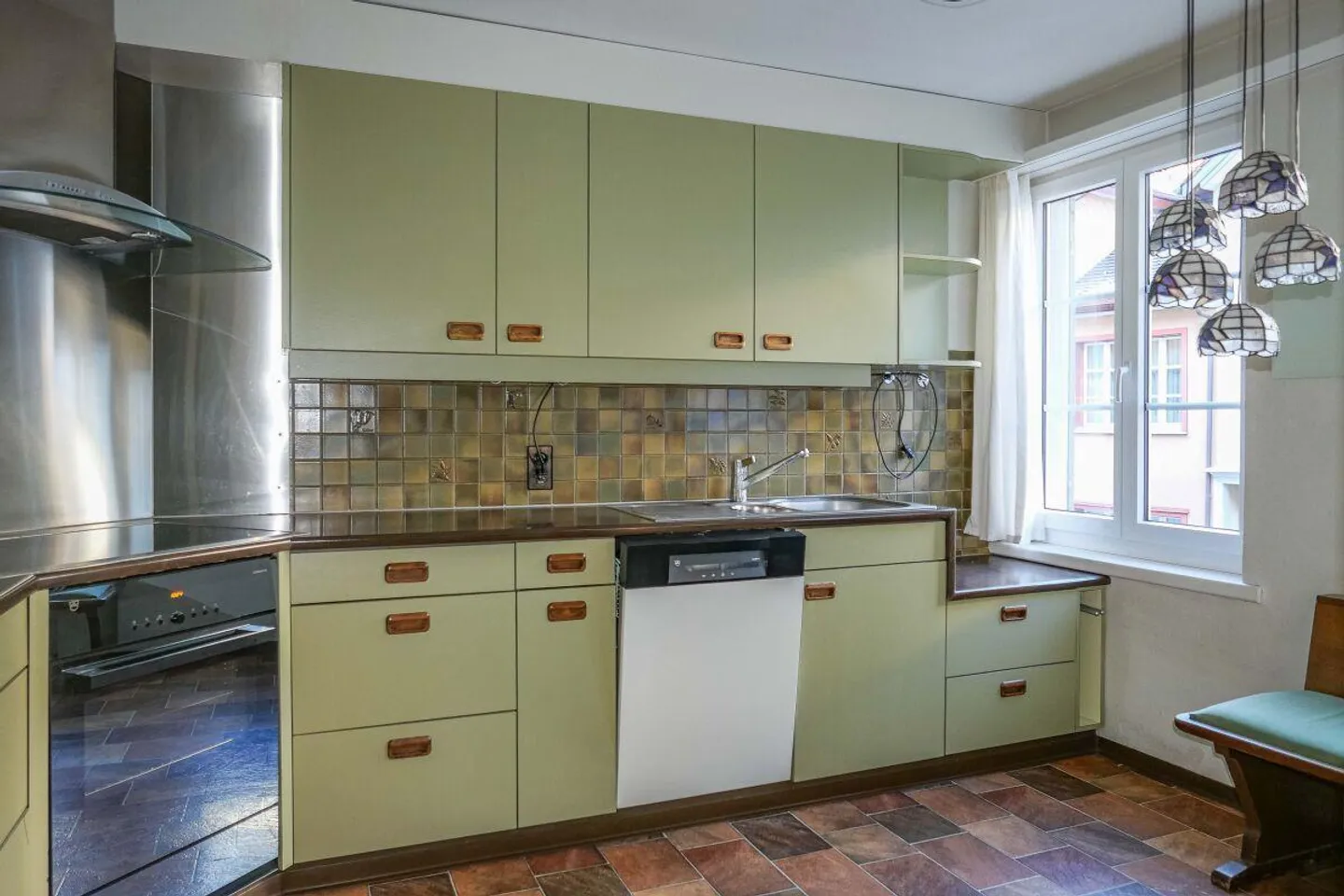 RESERVED | Residential and Commercial Building - Photo 7 of 11