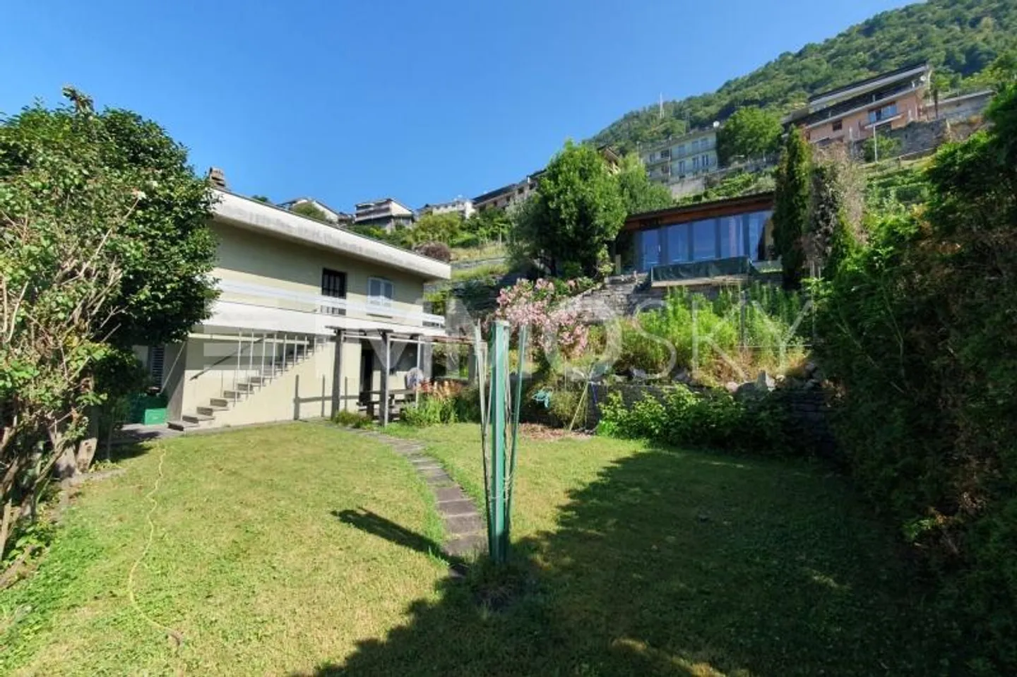 Dai nuova vita a una casa piena di possibilità - Foto 1 di 5