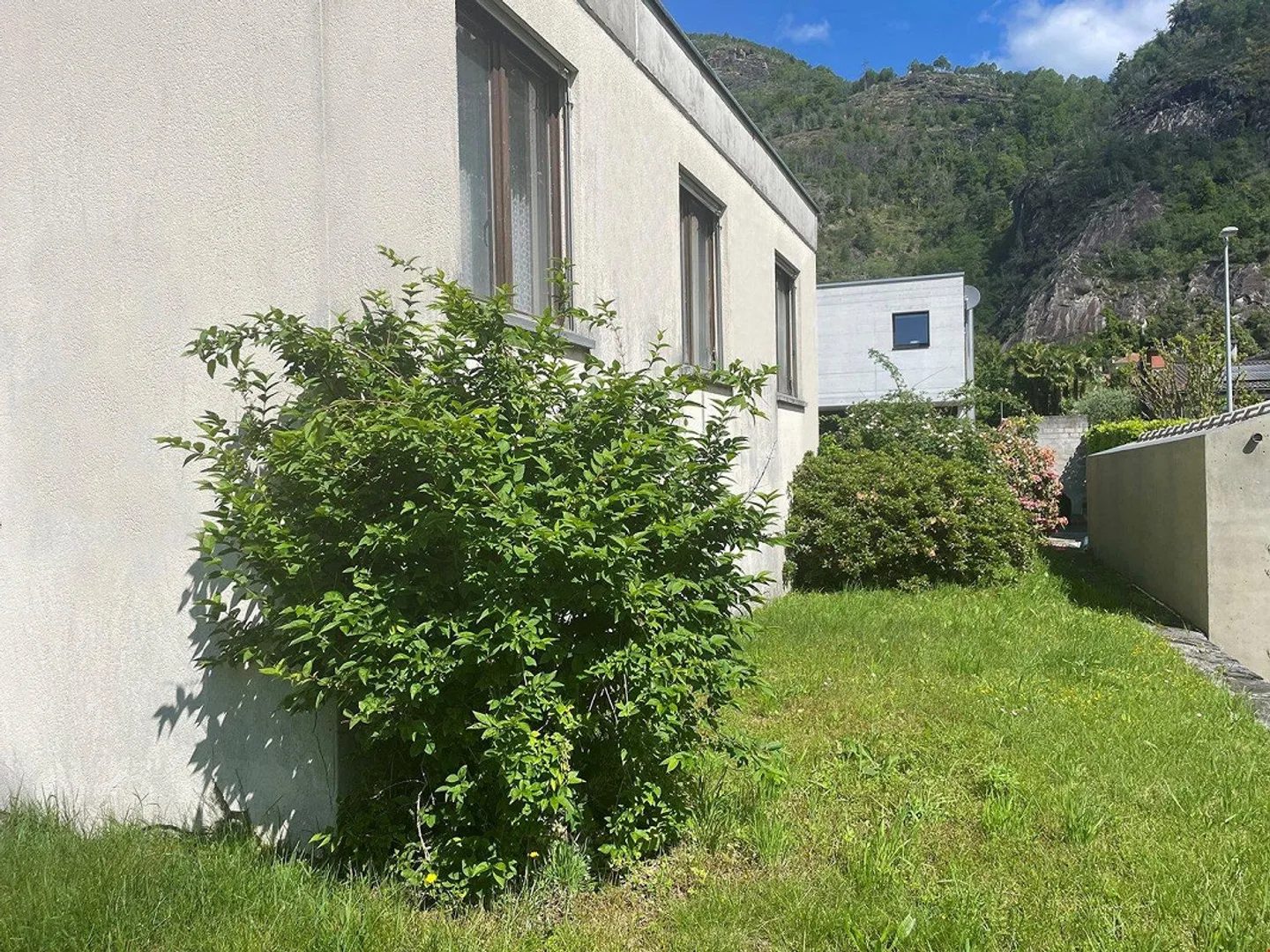 Terre di Pedemonte, Tegna, grande casa unifamiliare da ristrutturare - Foto 11 di 13