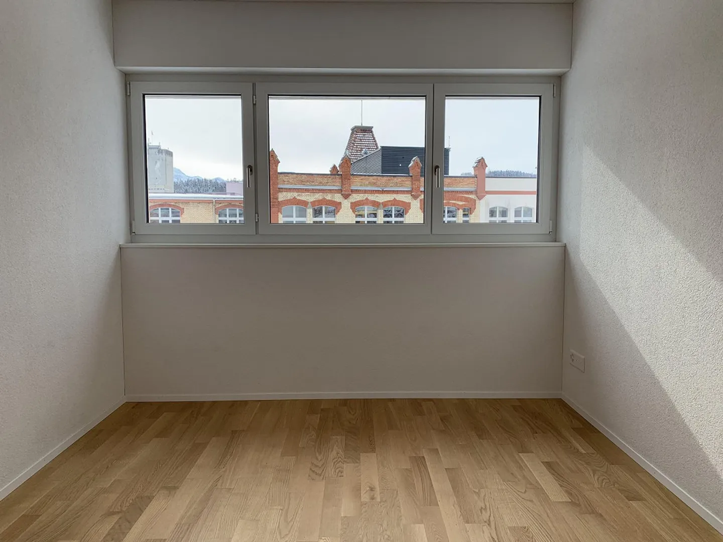 Appartement 3,5 pièces 95m², près du centre et de la gare - Photo 12 sur 18