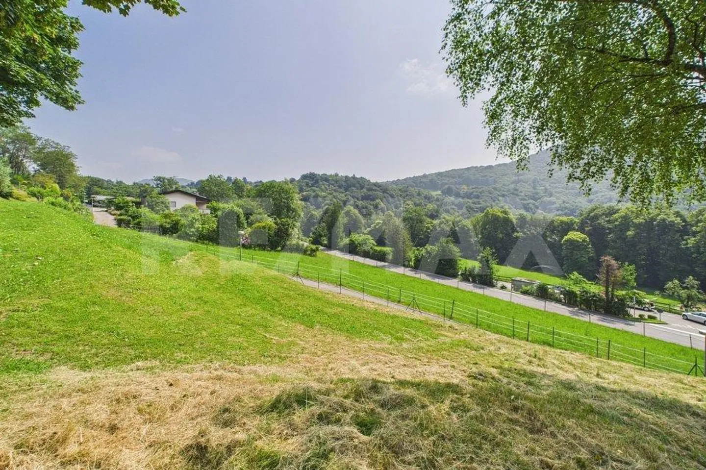 Terrain constructible à Biogno  Construisez l'avenir résidentiel que vous désirez - Photo 7 sur 11
