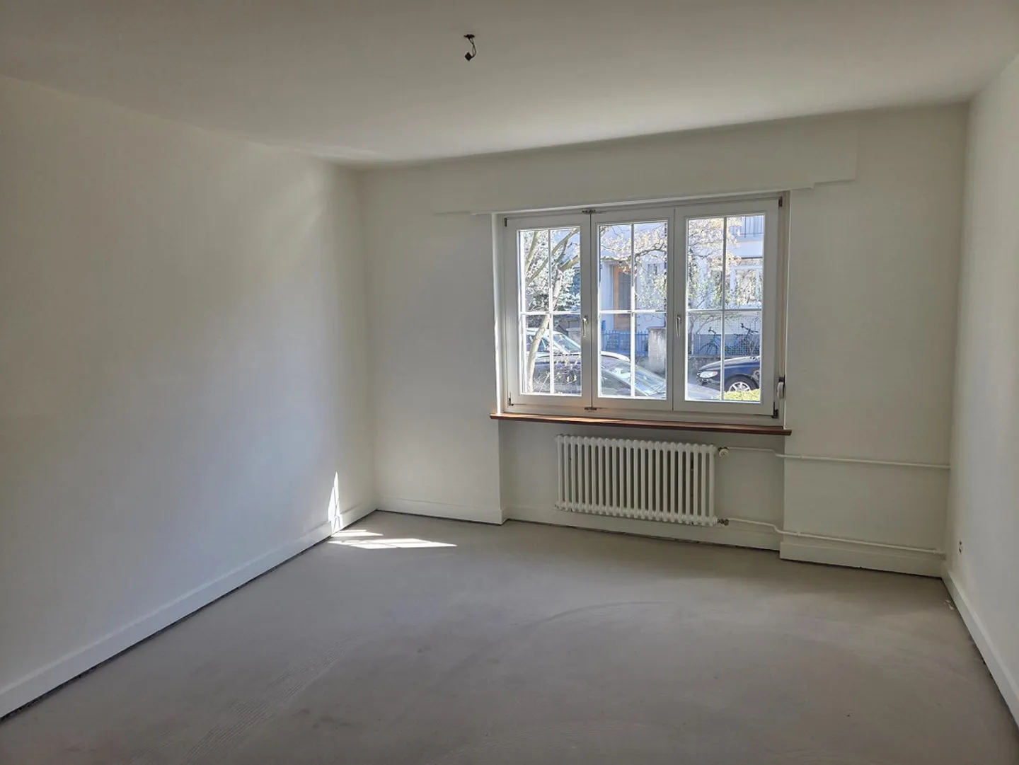 Charming 3-room apartment on the ground floor in a quiet location - Photo 3 of 6