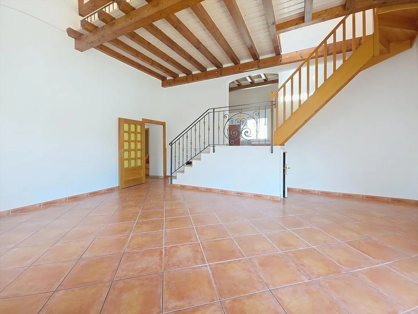 Casa singola in affitto - Foto 3 di 12
