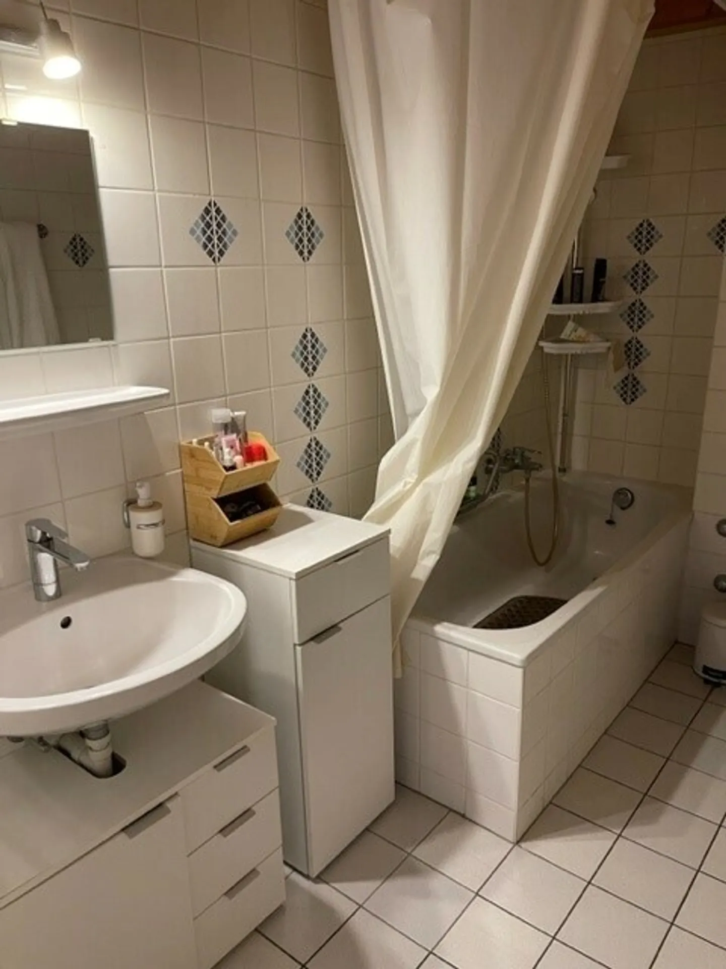 Wohnung mieten - Foto 2 von 9