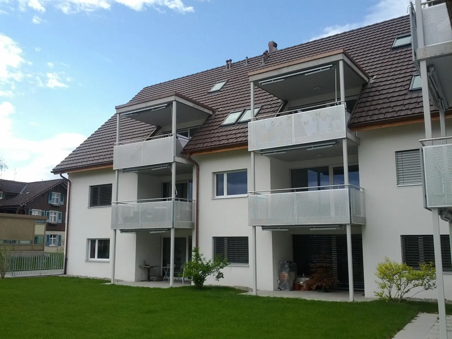 A home to enjoy - living with a view of the greenery - Photo 7 of 7