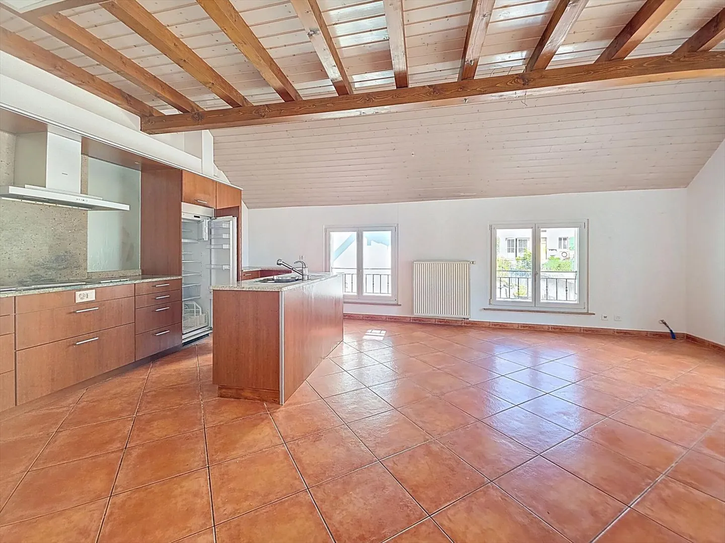 Casa singola in affitto - Foto 6 di 12