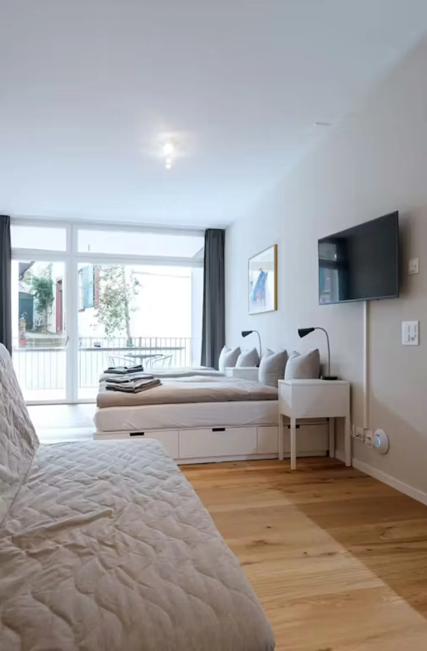 Basel Apartment - Photo 5 of 10