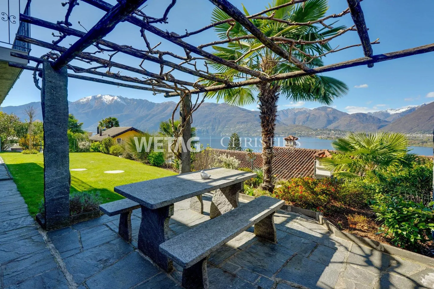 Gambarogno?San Nazzaro: modern villa with panoramic views of Lake Maggiore, also ideal as a holiday residence, for sale - Photo 13 of 13