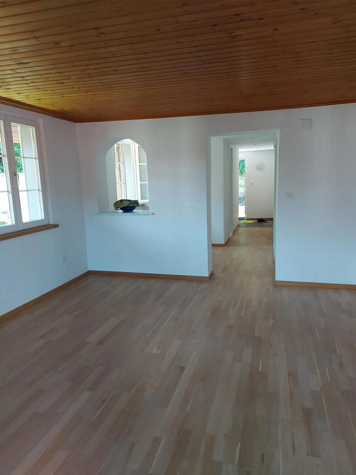 3.5 Room Apartment - Photo 2 of 5