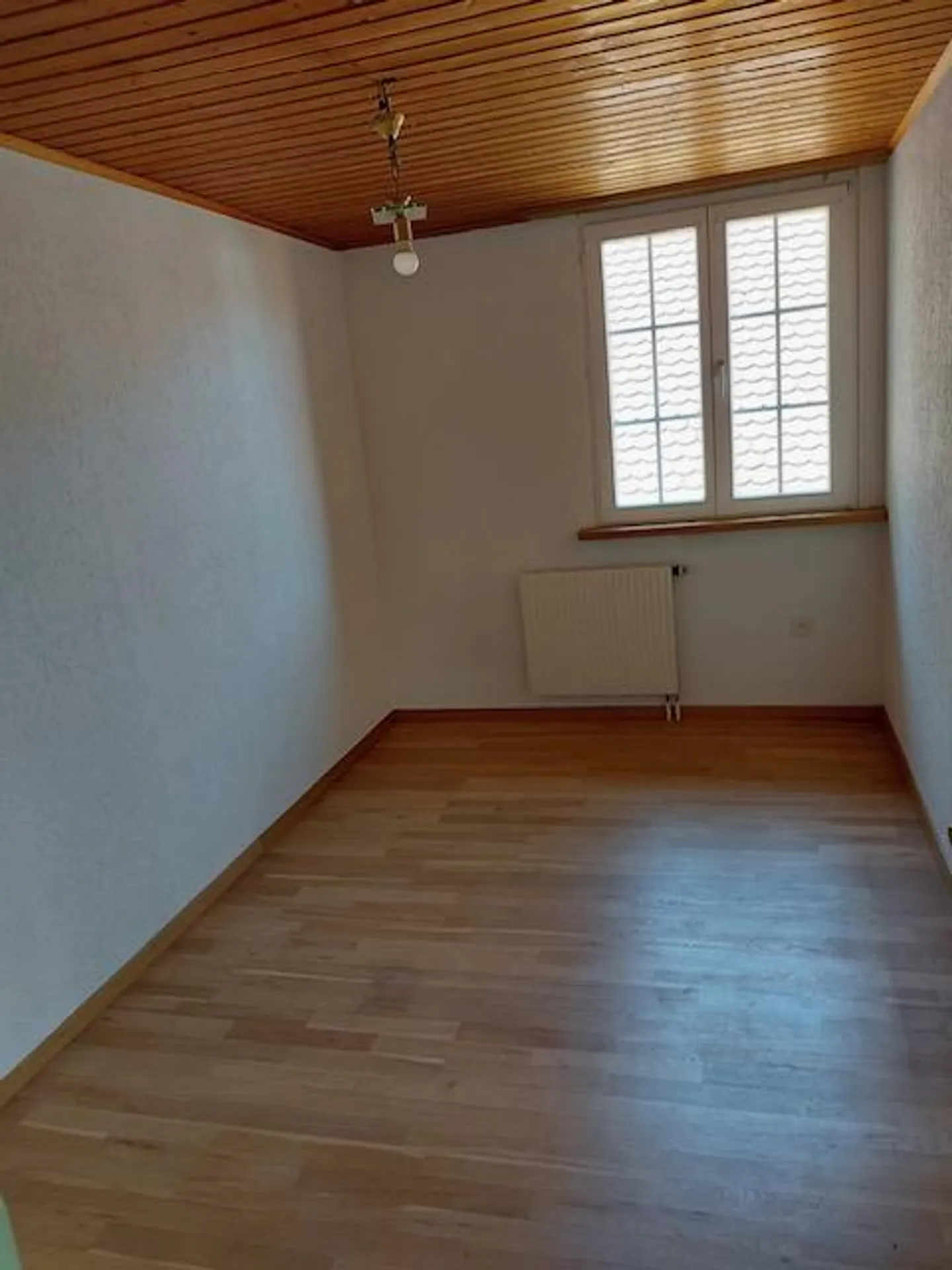 3.5 Room Apartment - Photo 5 of 5