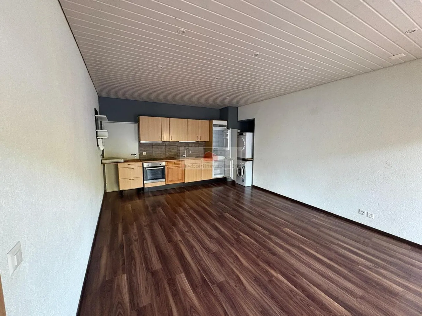 For rent - 2.5 room apartment with terrace in the center of Vallorbe - Photo 3 of 5