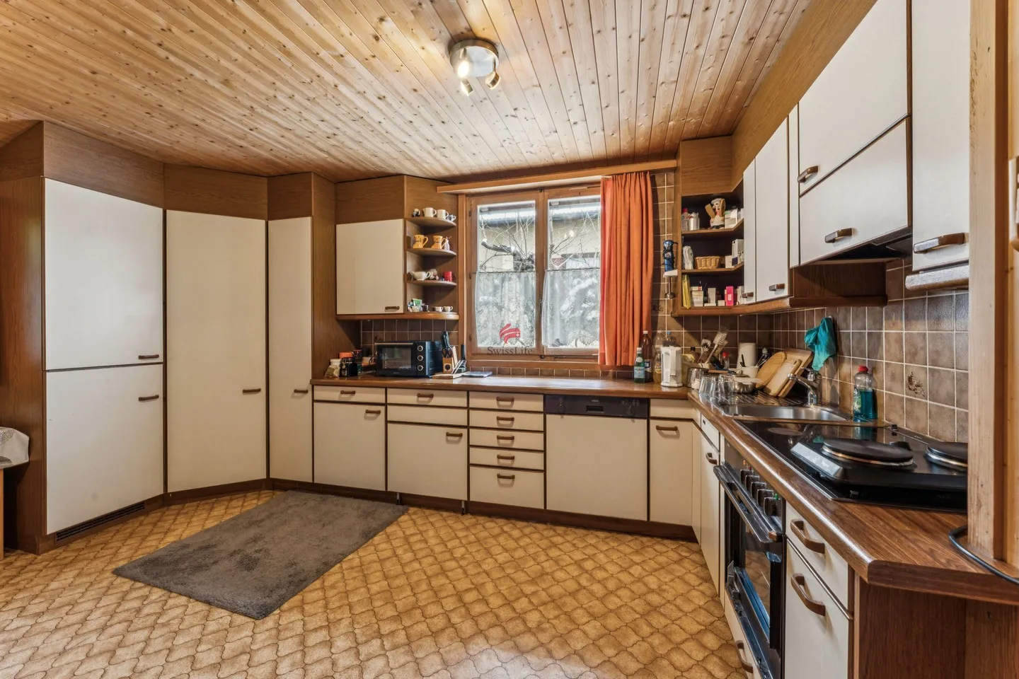 Charming Family Home in Tiefencastel - Photo 4 of 15