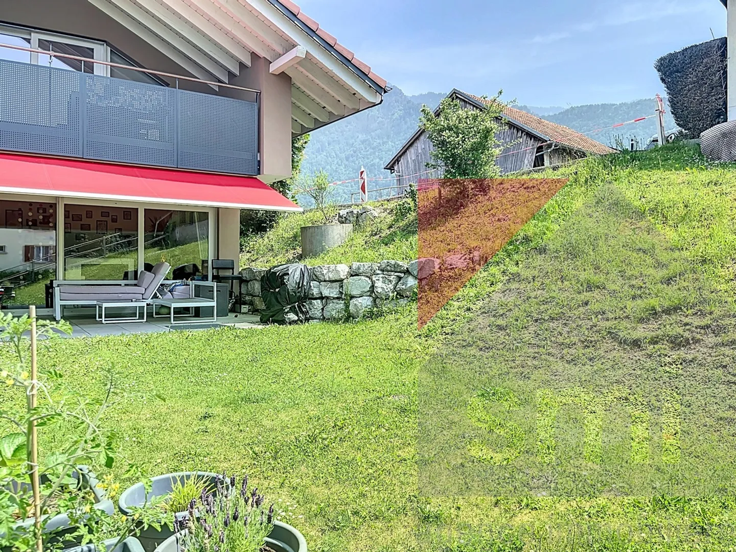 Appartement charmant avec 3,5 pièces et grand jardin privé - Photo 8 sur 13