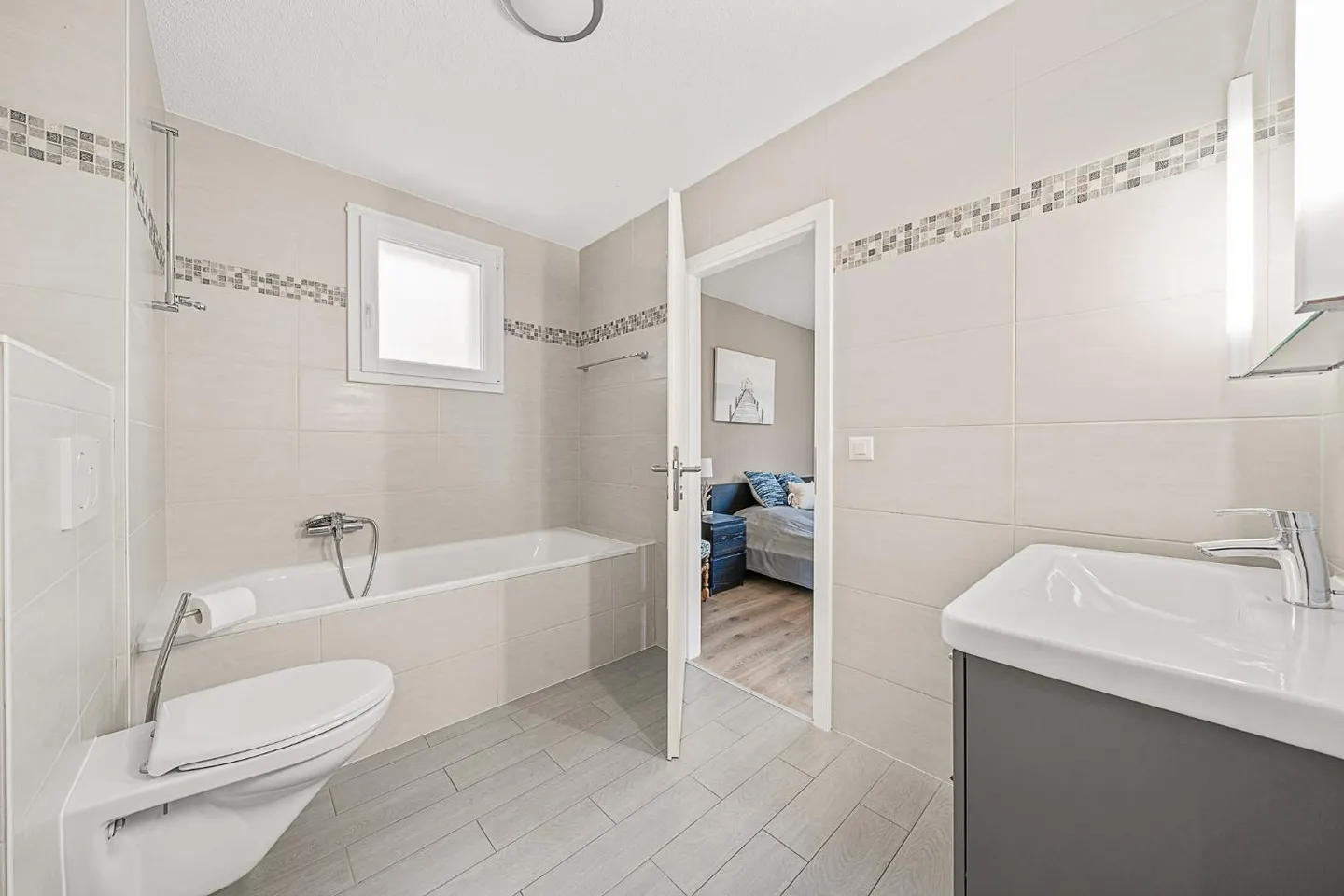 VALEYRES-SOUS-RANCES - Incantevole appartamento duplex di 5,5 locali con balcone - Foto 10 di 13