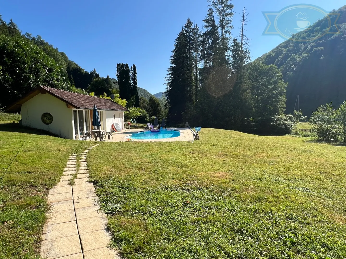 Unico Villaggio Privato nella Natura - Foto 3 di 18