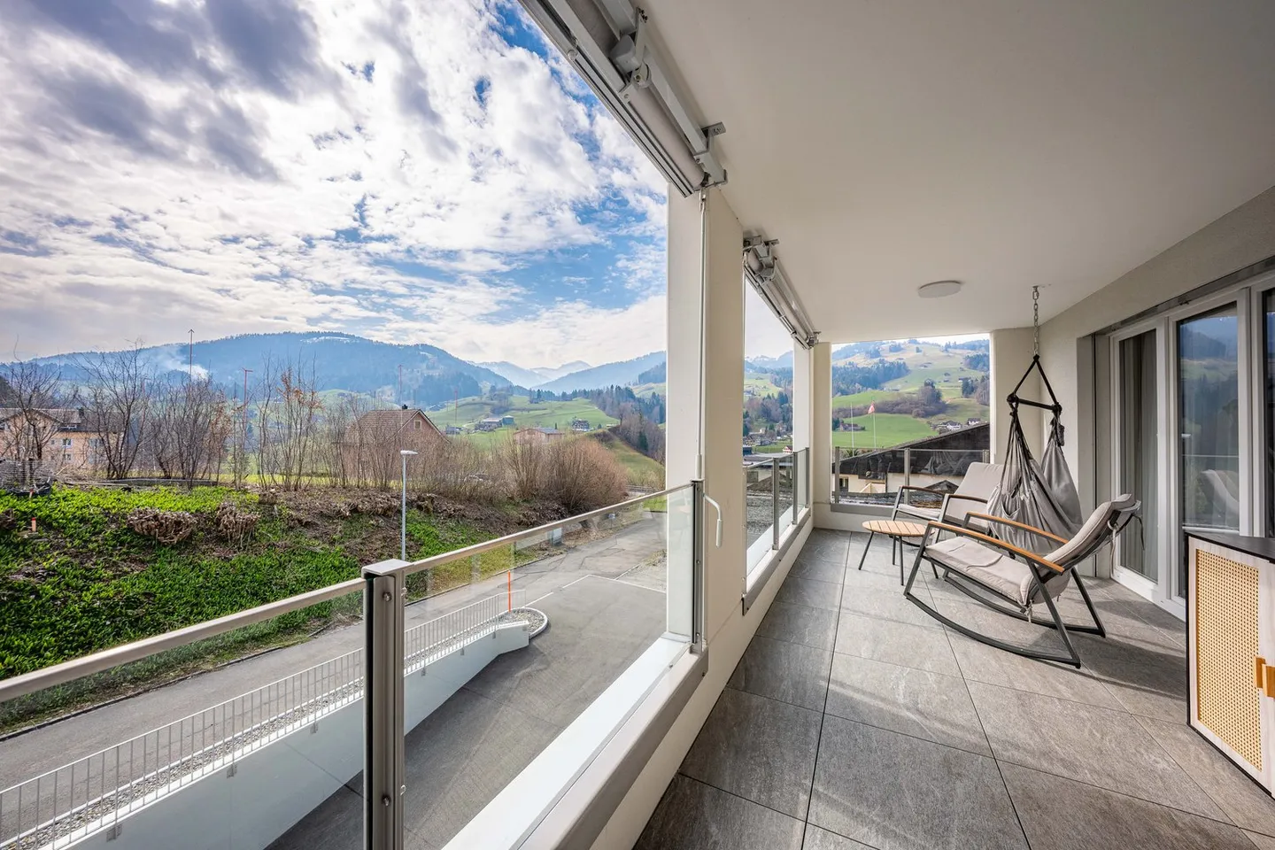 Modern 4.5-room apartment with mountain panorama in Ebnat-Kappel - Photo 5 of 15